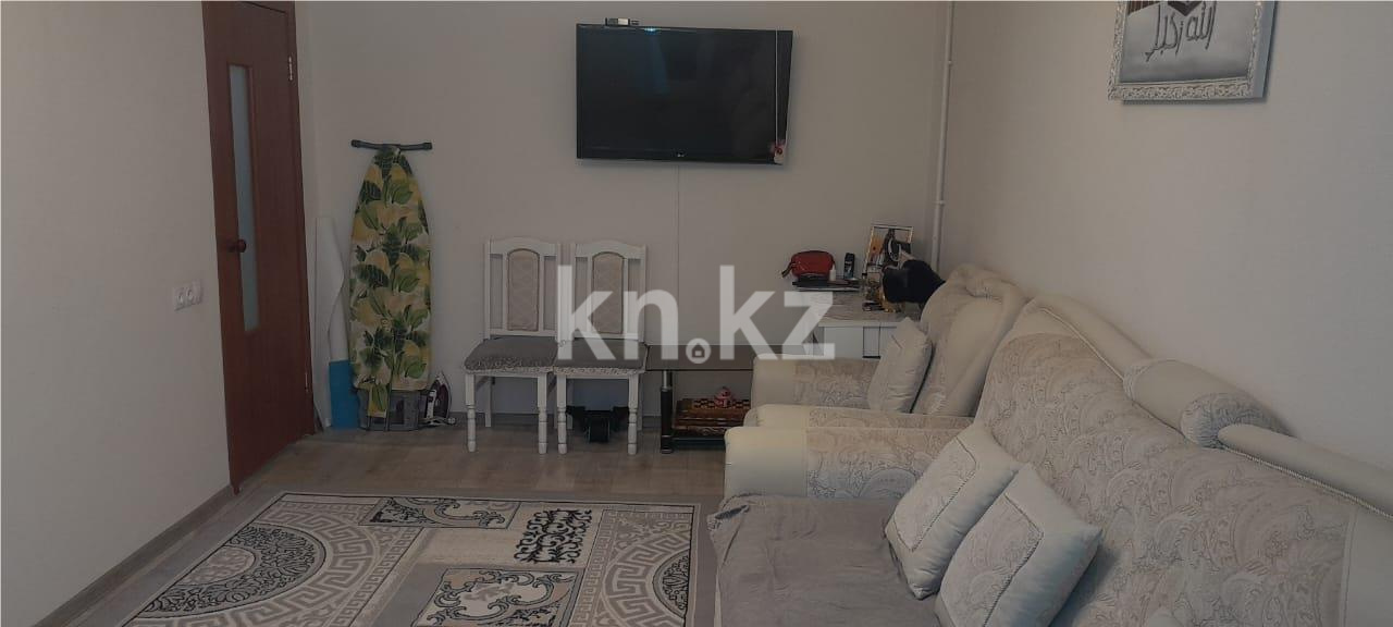 Продажа 4-комнатной квартиры, 77 м², ул. Гапеева - Продажа квартир в Караганде фото 2 из 10