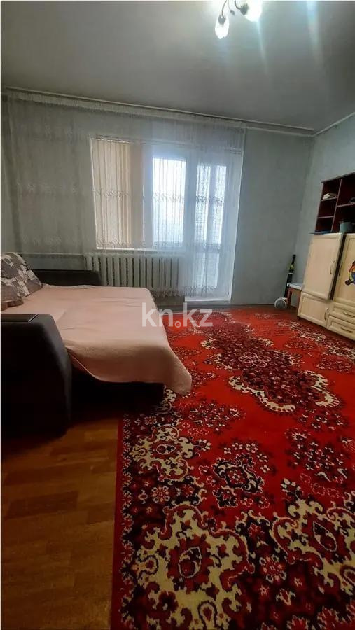 Продажа 3-комнатной квартиры, 64 м², мкр. Голубые Пруды, дом  4 в Караганде