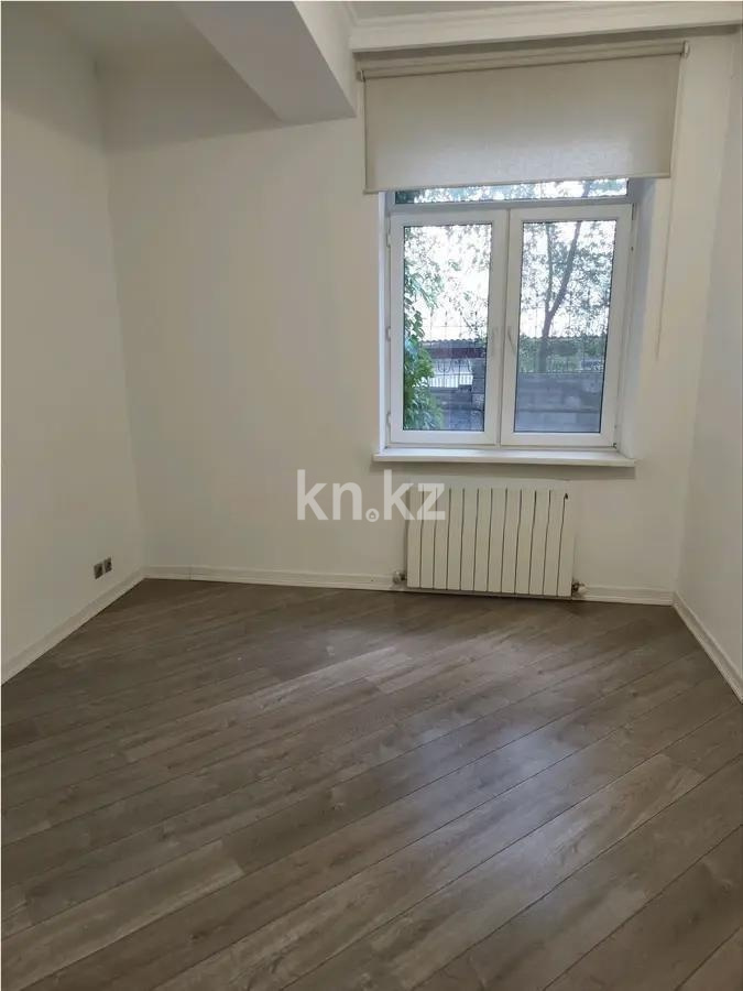 Продажа 4-комнатной квартиры, 136 м² в Алматы