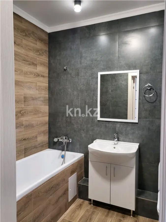 Продажа 1-комнатной квартиры, 43 м², ул. Сыганак, дом  32 в Астане - фото 5