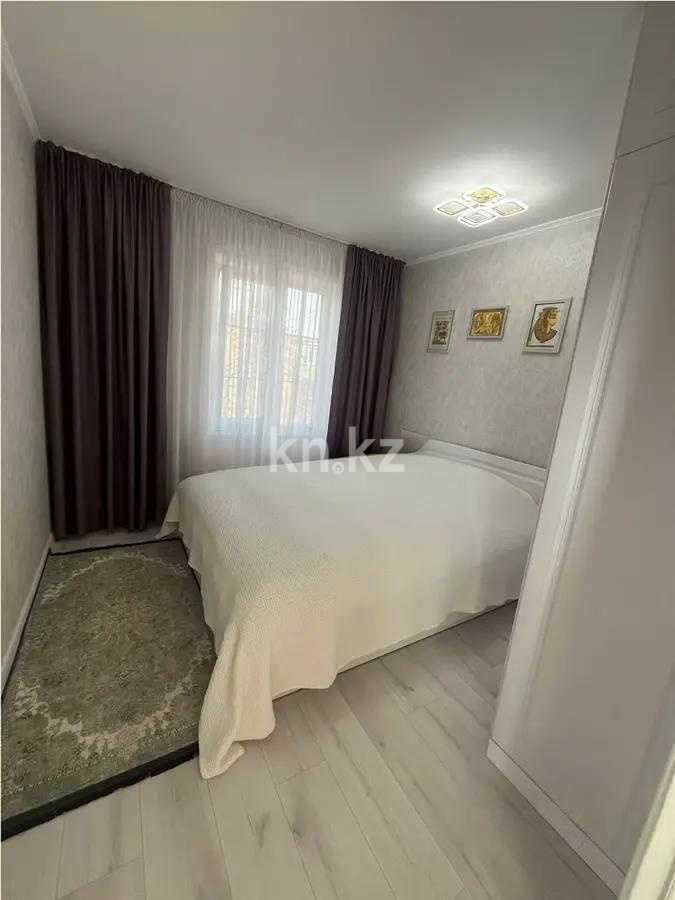 Продажа 2-комнатной квартиры, 42 м², мкр-н Орбита-2, дом  27 - Продажа квартир в Алматы фото 1 из 5