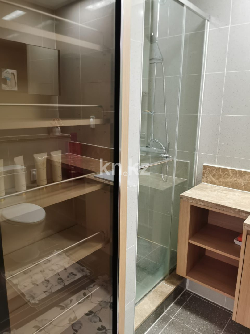 Продажа 3-комнатной квартиры, 96 м², пр. Кошкарбаева в Астане - фото 6