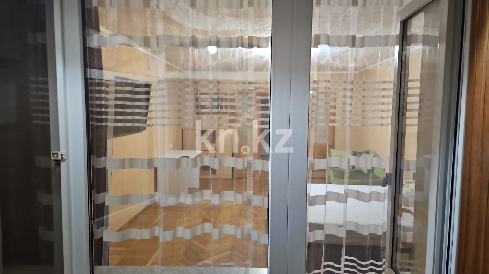 Аренда 4-комнатной квартиры посуточно, 110 м², пр. Момышулы, дом  54/1 - Аренда жилой и коммерческой недвижимости в Темиртау фото 32 из 40