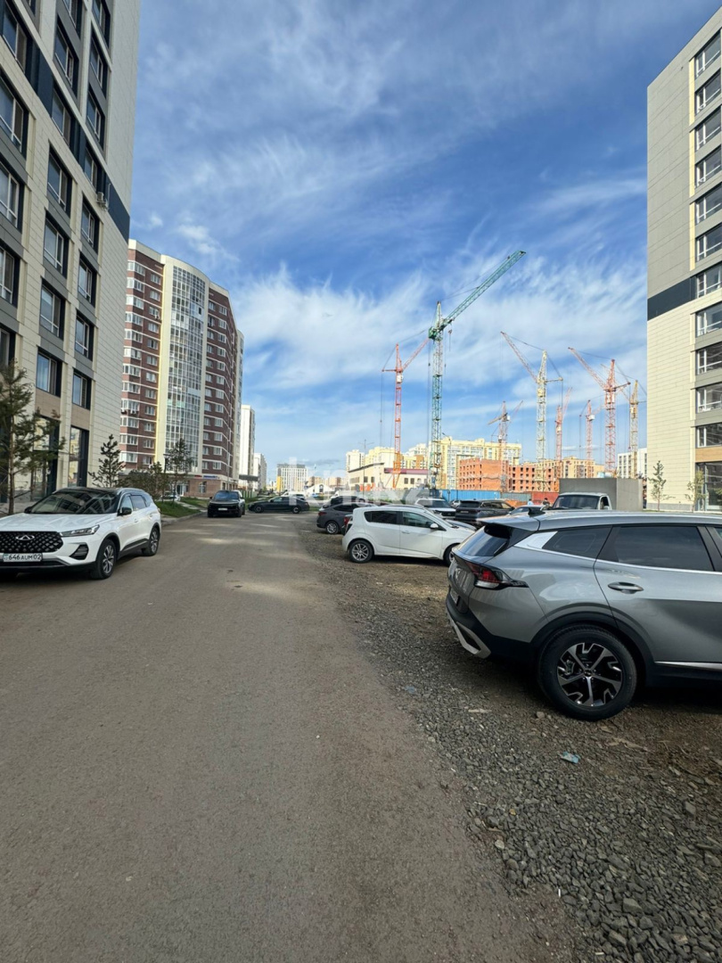 Продажа , 103 м², Жубана Молдагалиева в Астане - фото 2