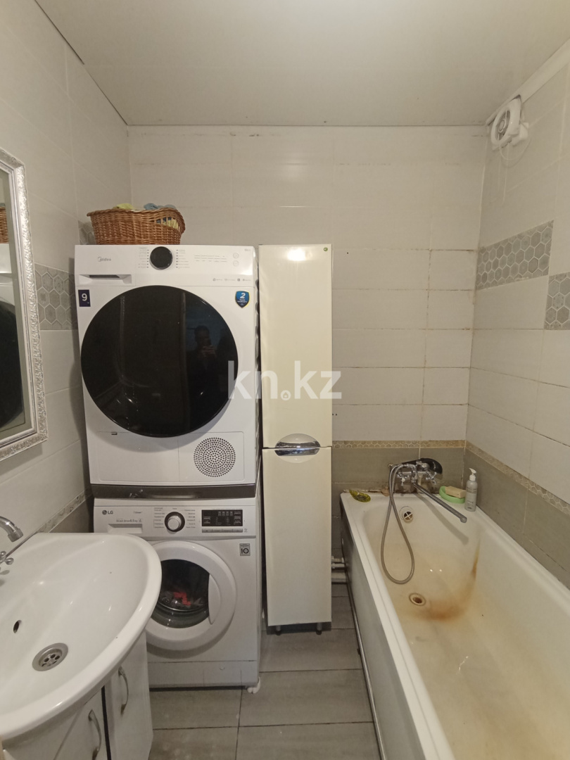 Продажа 3-комнатной квартиры, 63 м², мкр. Степной-3 в Караганде - фото 9