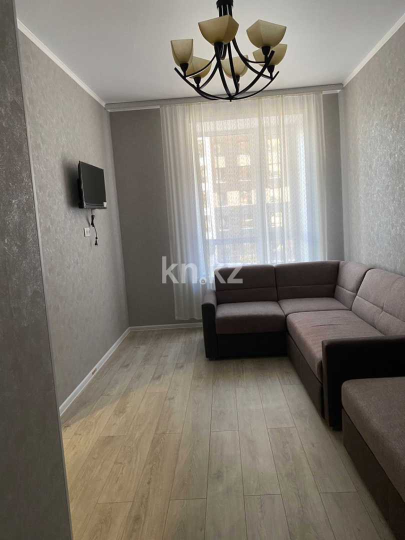 Аренда 4-комнатной квартиры, 111 м², пр. Сарыарка, дом  1 - Аренда квартир помесячно в Астане с фото фото 1 из 4