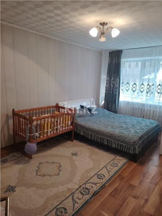 Продажа 3-комнатной квартиры, 63 м², ул. Мичурина, дом  9 - Продажа  трехкомнатных квартир в Шахтинске фото 4 из 6