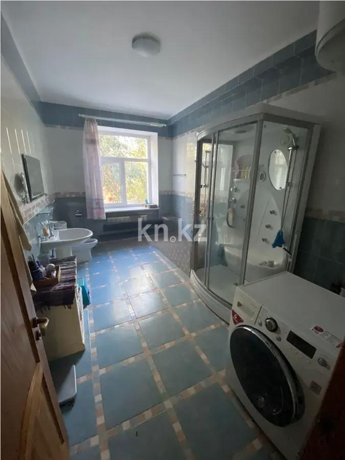 Продажа 5-комнатной квартиры, 171 м², ул. Байсеитовой, дом  14 - Продажа квартир в Темиртау без посредников фото 5 из 7