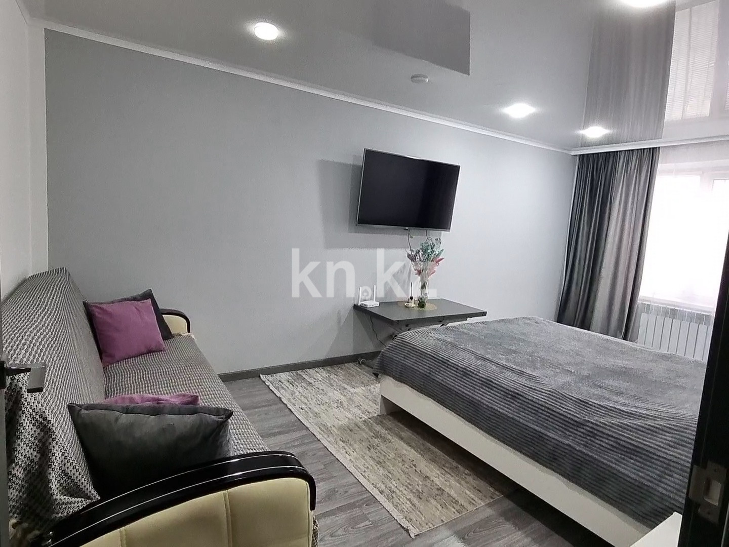 Аренда 1-комнатной квартиры посуточно, 40 м², ул. Каженбаева, дом  3 - Продажа квартир в Атырау фото 2 из 14