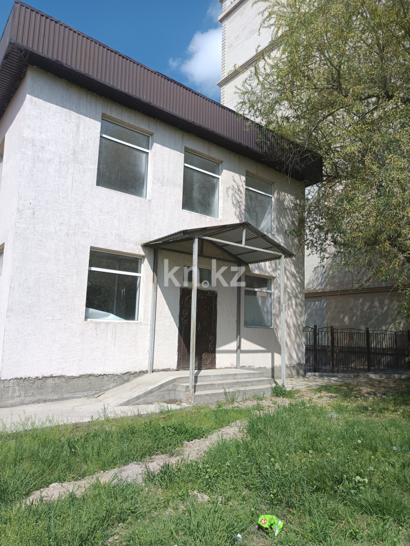 Продажа , 200000 м², 12 мкр-н, дом  2 - Продажа и аренда недвижимости в Таразе фото 1 из 11