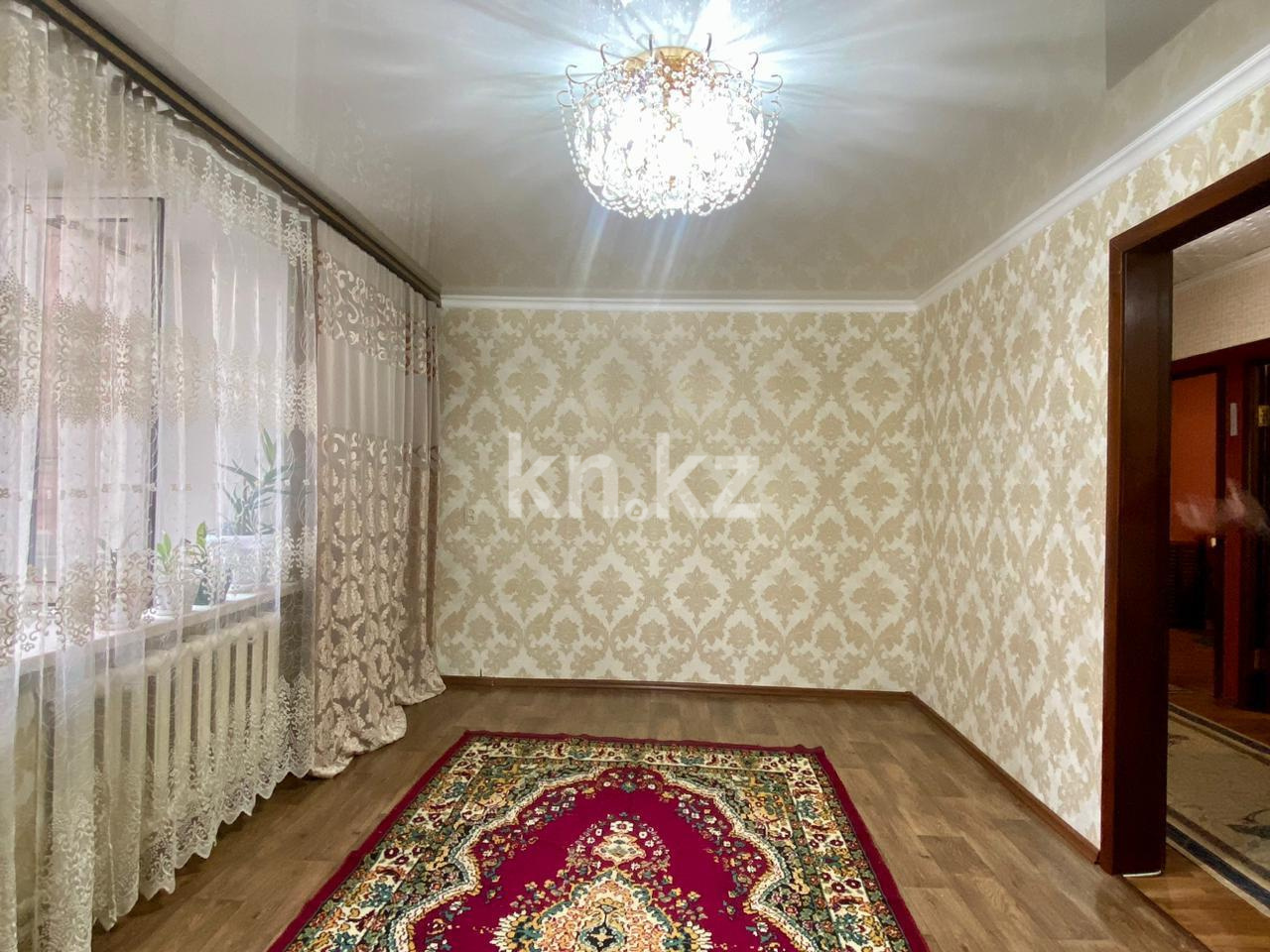 Продажа 3-комнатной квартиры, 63 м², ул. Керамическая, дом  82а в Караганде - фото 3