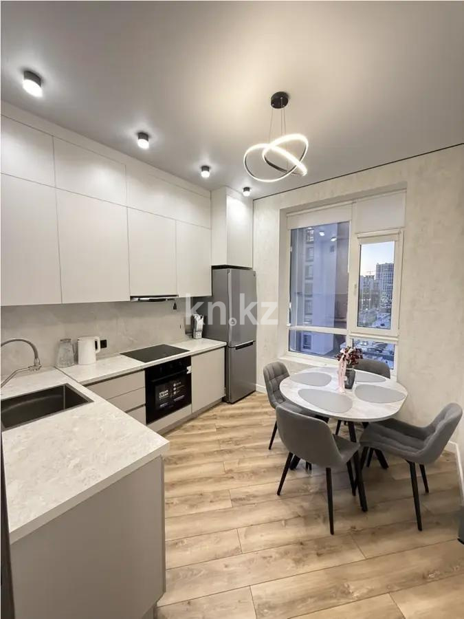 Продажа 2-комнатной квартиры, 59 м², пр. Кабанбай батыра, дом  45/3 в Астане - фото 3