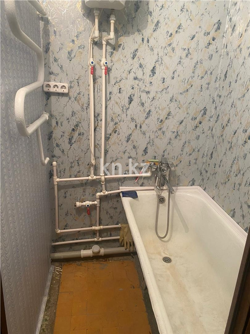 Продажа 1-комнатной квартиры, 32 м² - Продажа квартир в панельном доме в Караганде фото 3 из 6