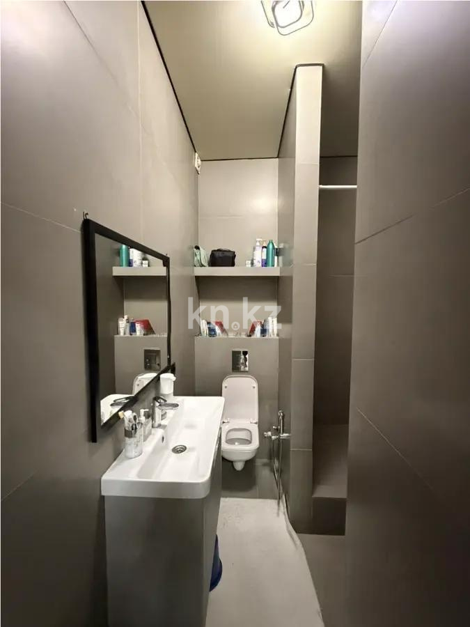 Продажа 3-комнатной квартиры, 70 м² в Алматы - фото 4