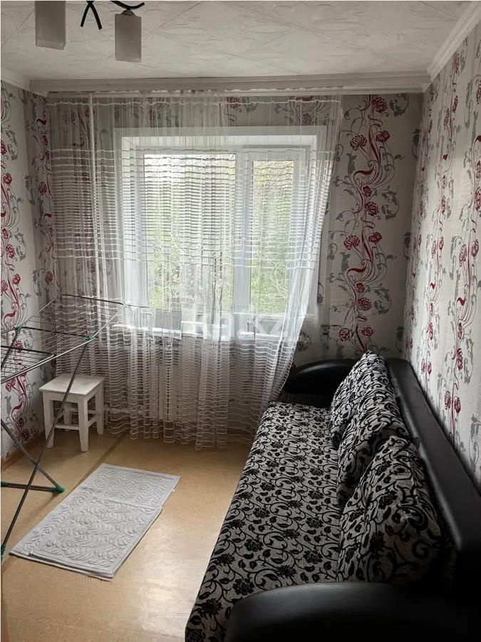 Продажа 3-комнатной квартиры, 47 м², мкр-н 16, дом  2 - Продажа квартир в Караганде фото 1 из 6