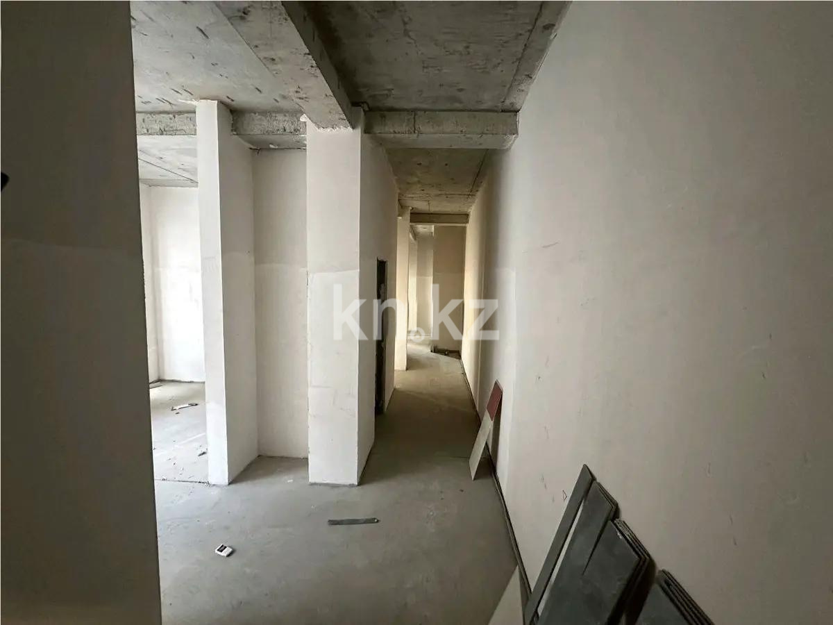 Продажа 4-комнатной квартиры, 185 м², ул. Салыкова, дом  40 в Алматы - фото 5