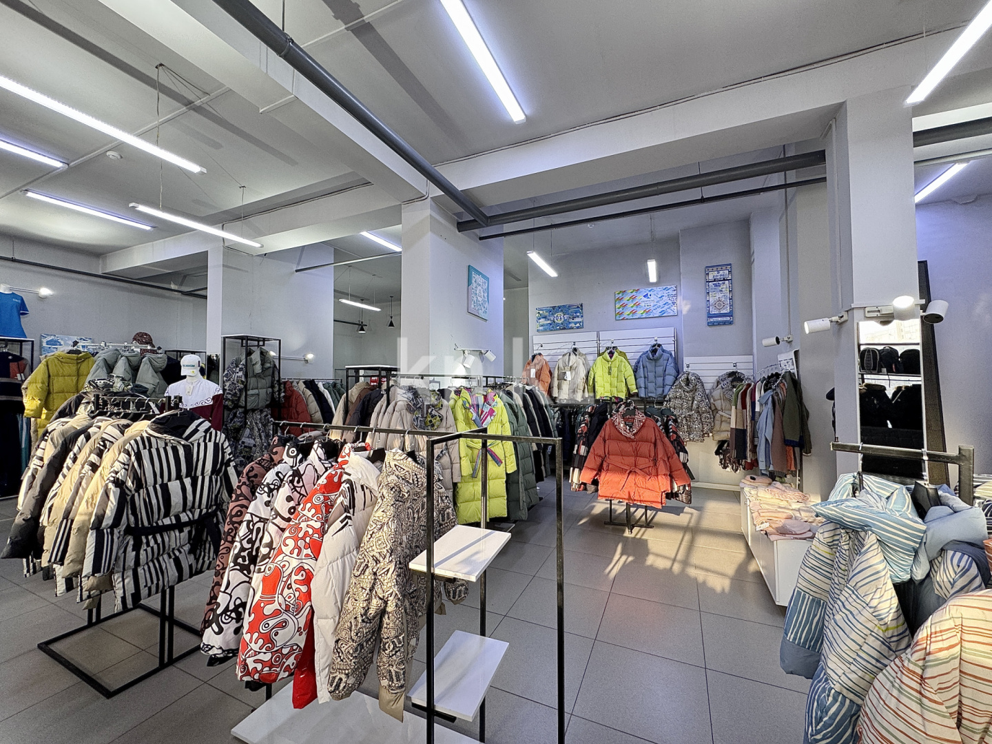 Продажа помещения, 285 м² - Продажа офисных и торговых помещений в Астане фото 4 из 9