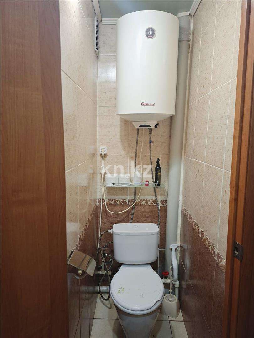 Продажа 2-комнатной квартиры, 46 м², ул. Керамическая - Продажа квартир в Караганде фото 7 из 8