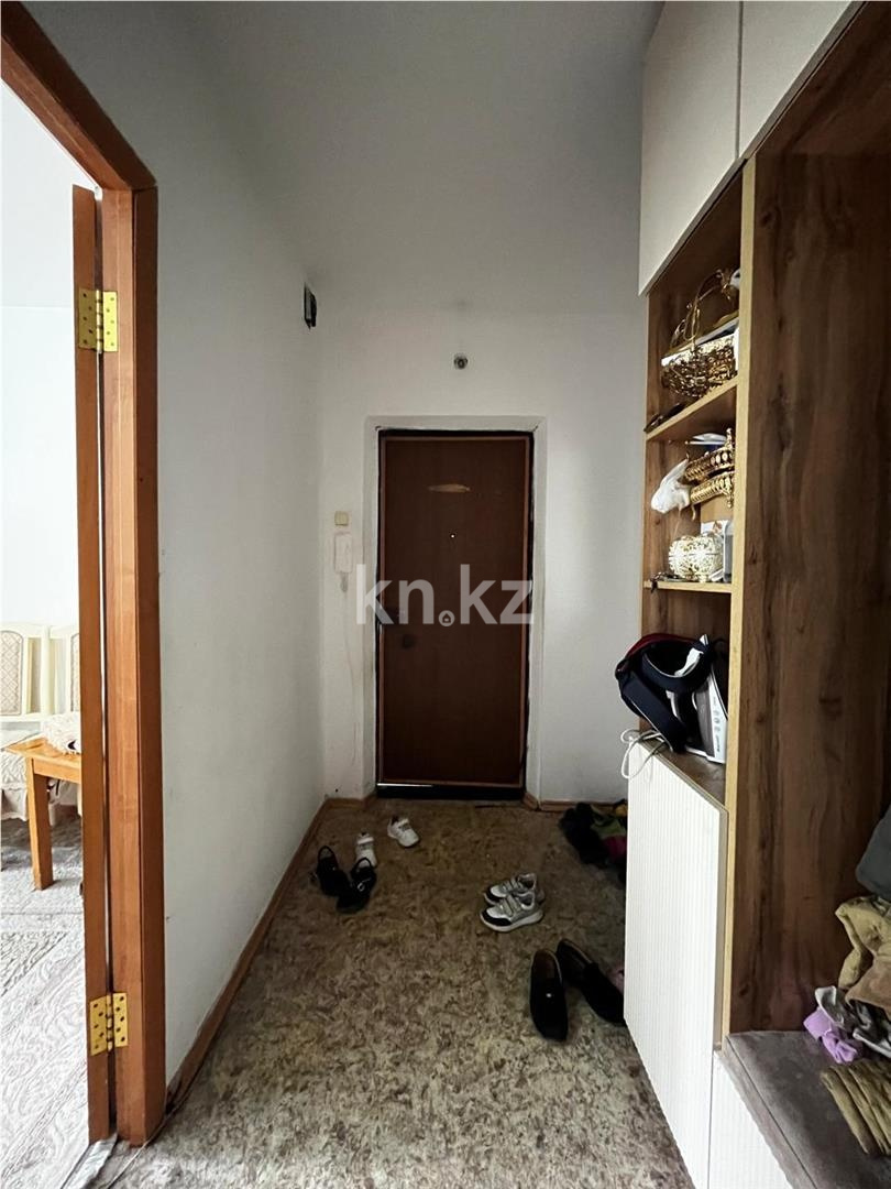 Продажа 3-комнатной квартиры, 65 м² - Продажа жилой и коммерческой недвижимости в Караганде фото 9 из 11