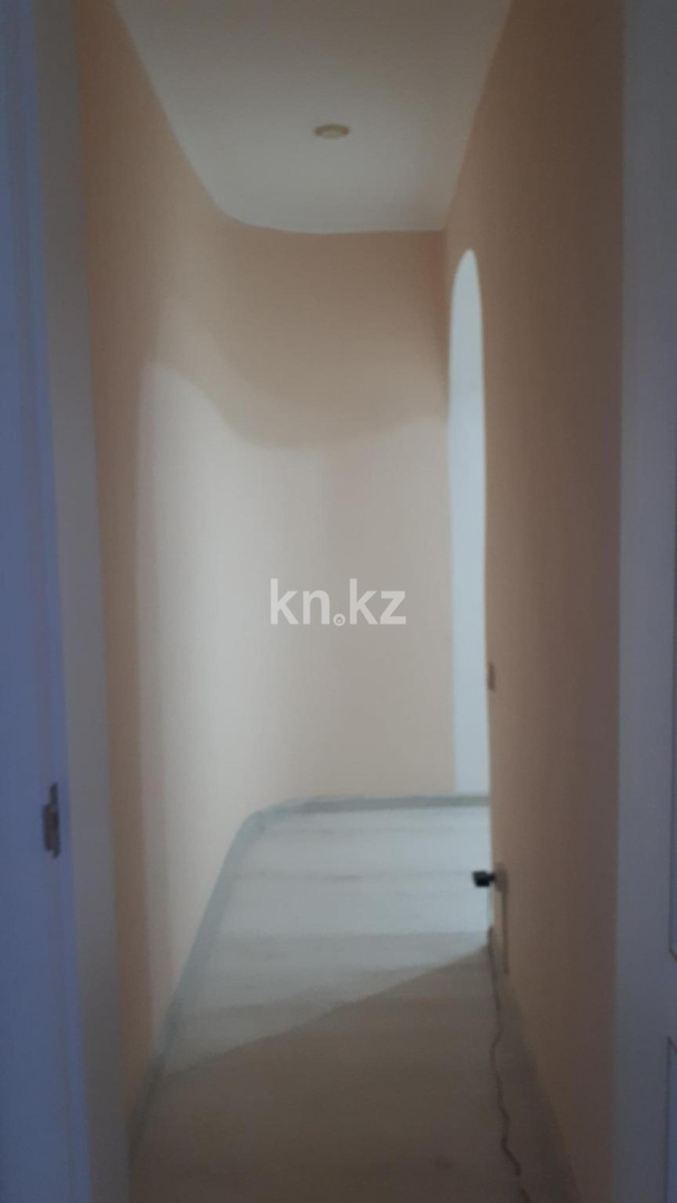 Продажа 5-комнатной квартиры, 119 м², ул. Аманжолова, дом  69 - Продажа квартир в Караганде фото 13 из 21