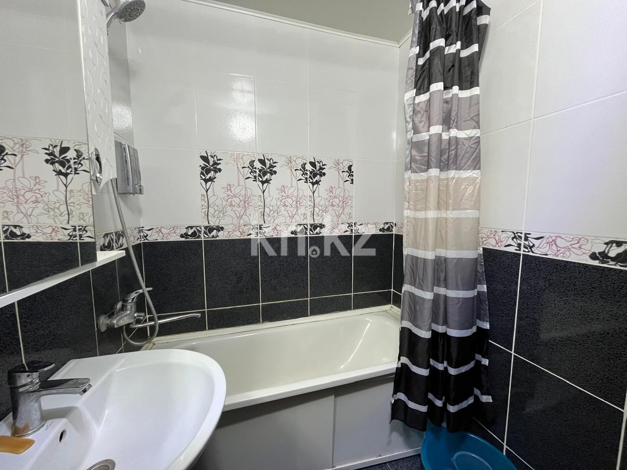 Продажа 4-комнатной квартиры, 80 м², пр. Шахтеров - Продажа  четырехкомнатных квартир в Караганде фото 13 из 22