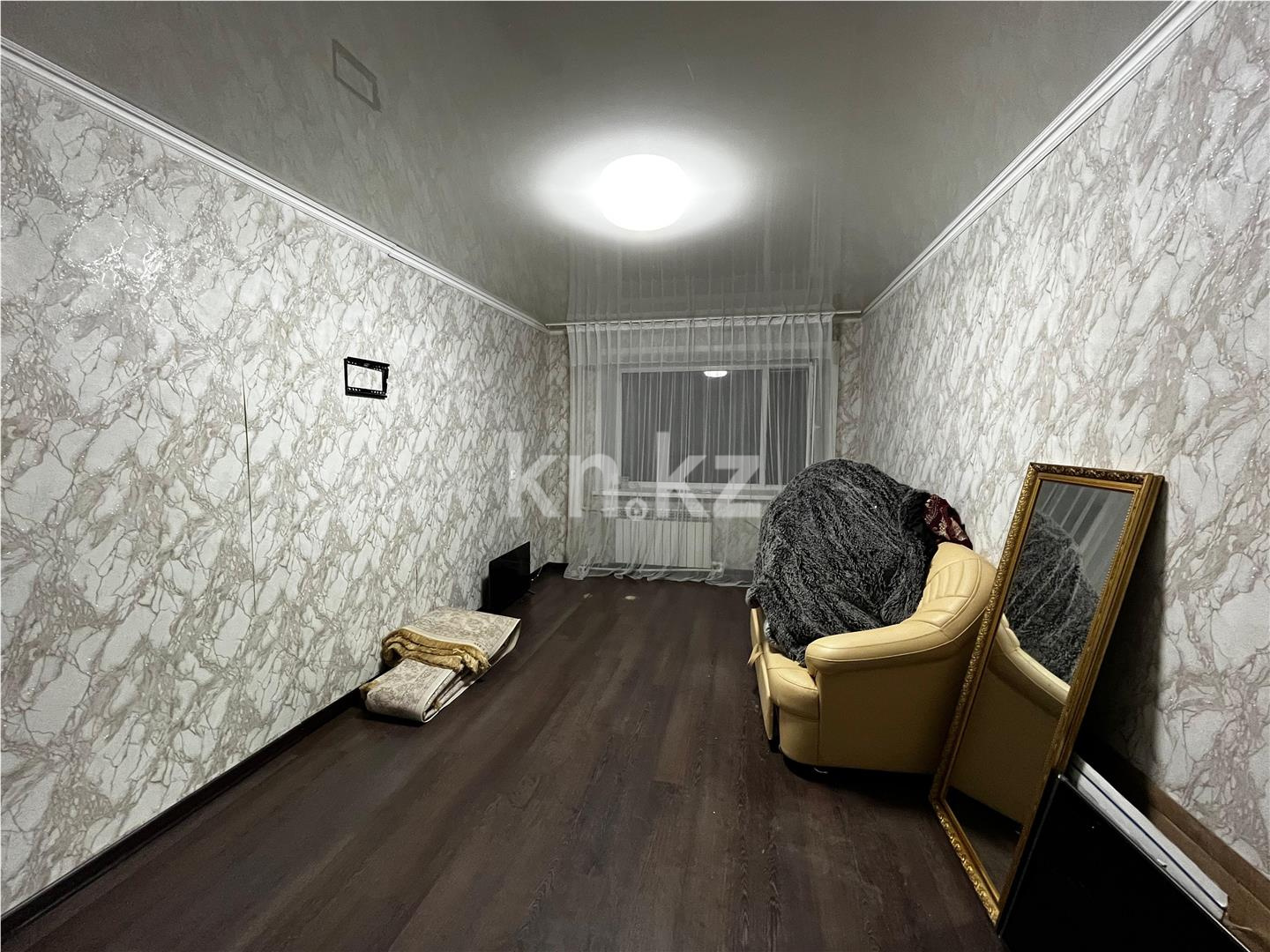 Продажа 2-комнатной квартиры, 45 м², мкр-н 14, дом  4 - Продажа  двухкомнатных квартир в Караганде фото 1 из 9
