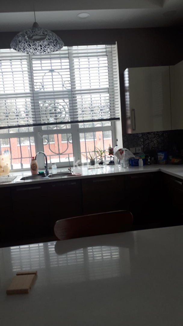 Продажа 6-комнатного дома, 644 м², ул. Сейткулова - Продажа домов и коттеджей в Караганде фото 3 из 20