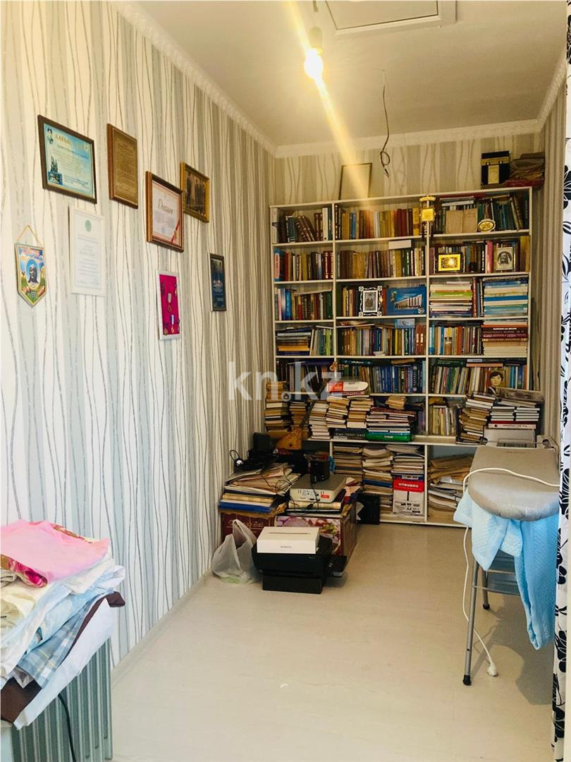 Продажа 6-комнатного дома, 245 м², ул. Турекулова - Продажа домов, коттеджей в Караганде фото 8 из 31