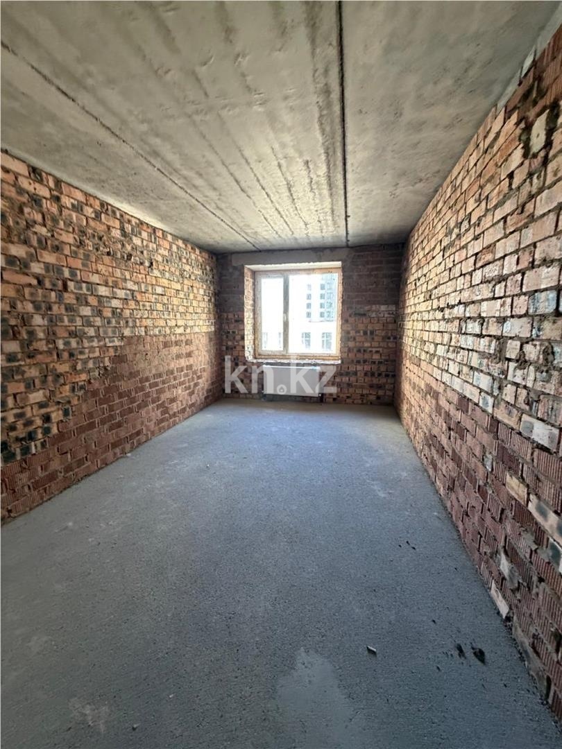 Продажа 3-комнатной квартиры, 80.6 м² в Астане - фото 2