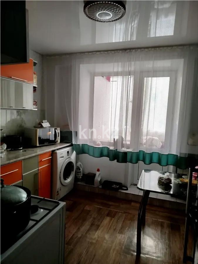Продажа 3-комнатной квартиры, 70 м², ул. Абая, дом  155 - Продажа квартир в Темиртау без посредников фото 5 из 8
