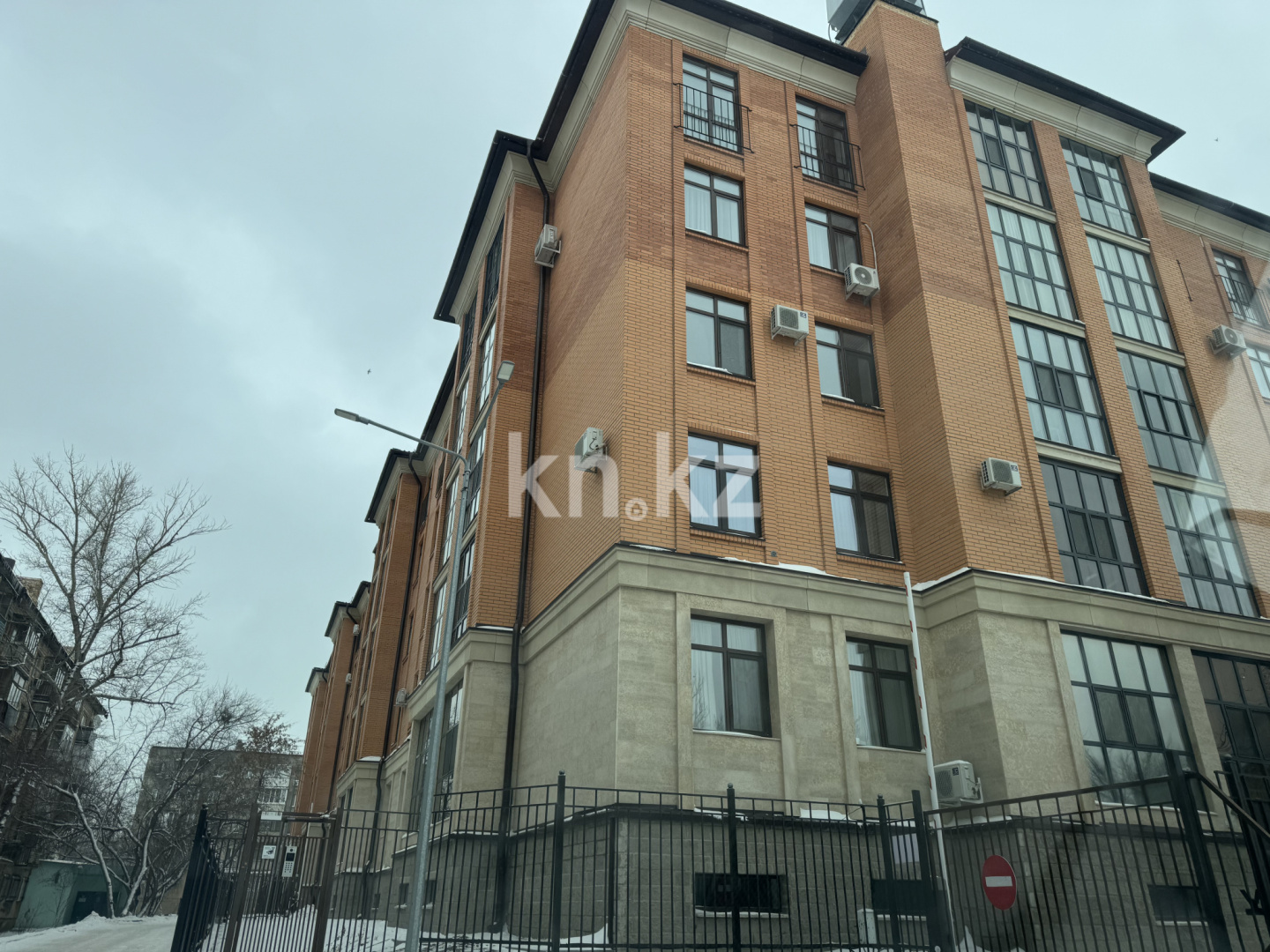 Продажа 3-комнатной квартиры, 116.4 м², ул. Гоголя, дом  56/4 - Продажа  трехкомнатных квартир в Караганде фото 1 из 6