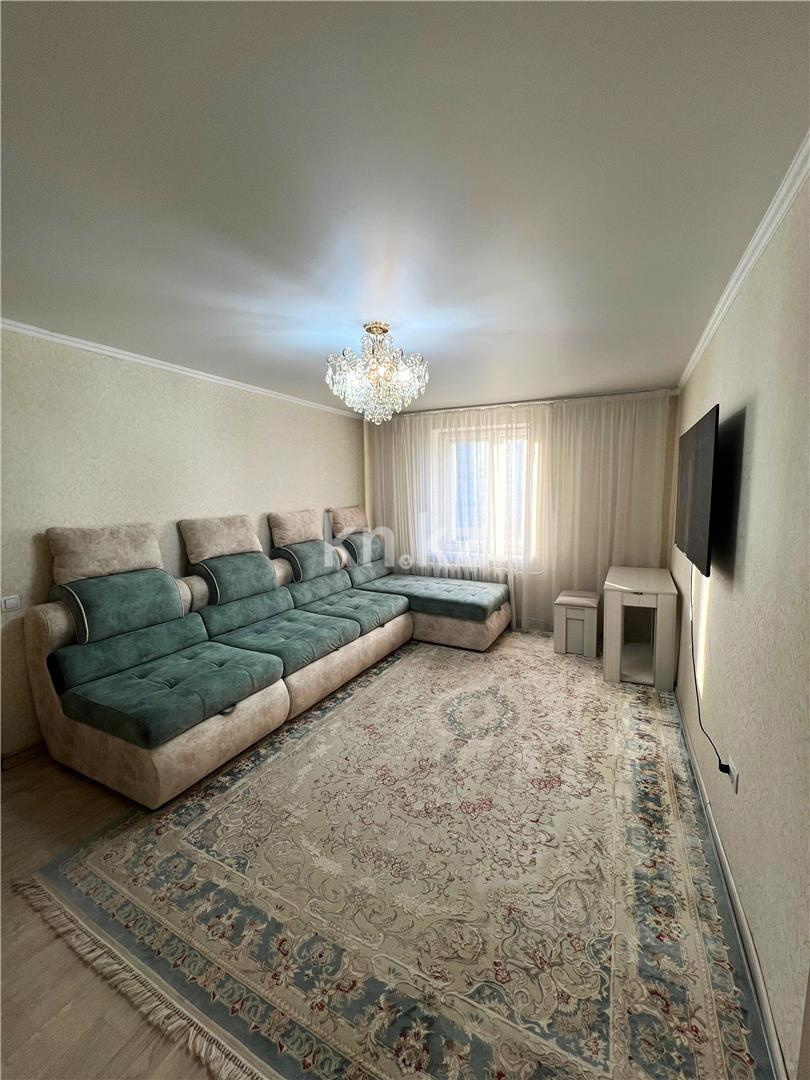 Продажа 3-комнатной квартиры, 67 м², пр. Назарбаева - Продажа  трехкомнатных квартир в Караганде фото 1 из 6