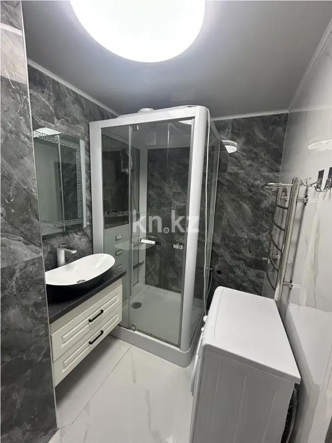 Продажа 2-комнатной квартиры, 68 м², ул. Утепова, дом  4 в Алматы - фото 4