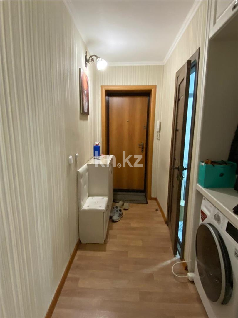 Продажа 3-комнатной квартиры, 55 м², мкр-н 15 в Караганде - фото 8