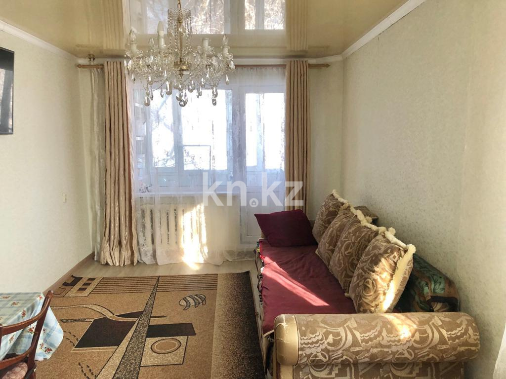 Продажа 3-комнатной квартиры, 62 м², мкр-н 18 - Продажа квартир в Караганде фото 1 из 18