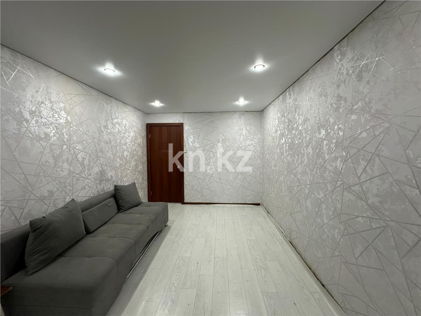 Продажа 3-комнатной квартиры, 54 м² - Продажа трехкомнатных квартир в блочном доме в Казахстане - страница 52 фото 1 из 13