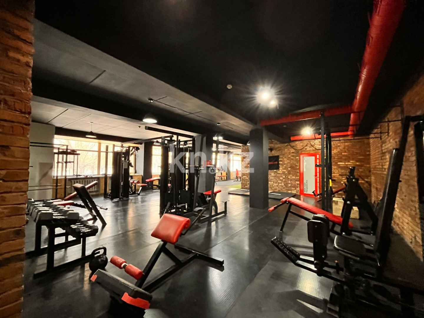 Аренда помещения - Аренда офисных и торговых помещений в Казахстане фото 1 из 15