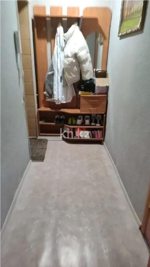 Продажа 2-комнатной квартиры, 45 м², 11 кв-л, дом  13 в Караганде - фото 4