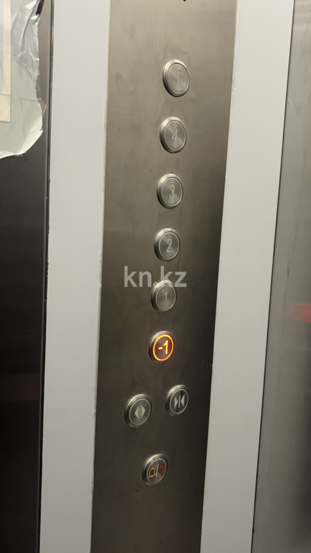 Аренда 3-комнатной квартиры, 90 м², пр. Республики, дом  49 - Аренда квартир помесячно в Караганде фото 35 из 37