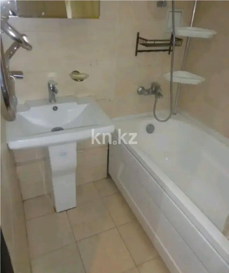 Продажа 2-комнатной квартиры, 66.4 м², мкр-н Жетысу-3, дом  60 в Алматы - фото 4