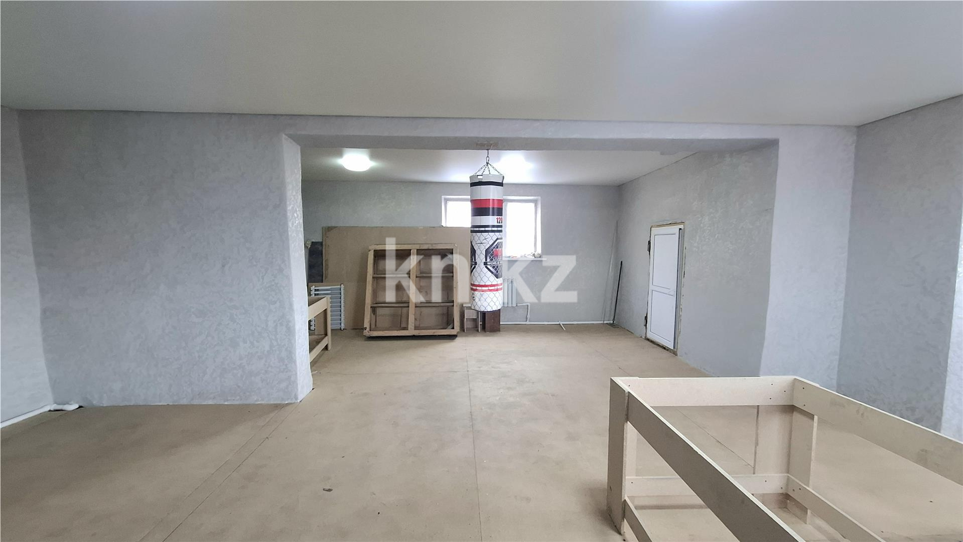 Продажа 6-комнатного дома, 160.4 м² - Продажа домов, коттеджей в Казахстане - страница 3 фото 9 из 33