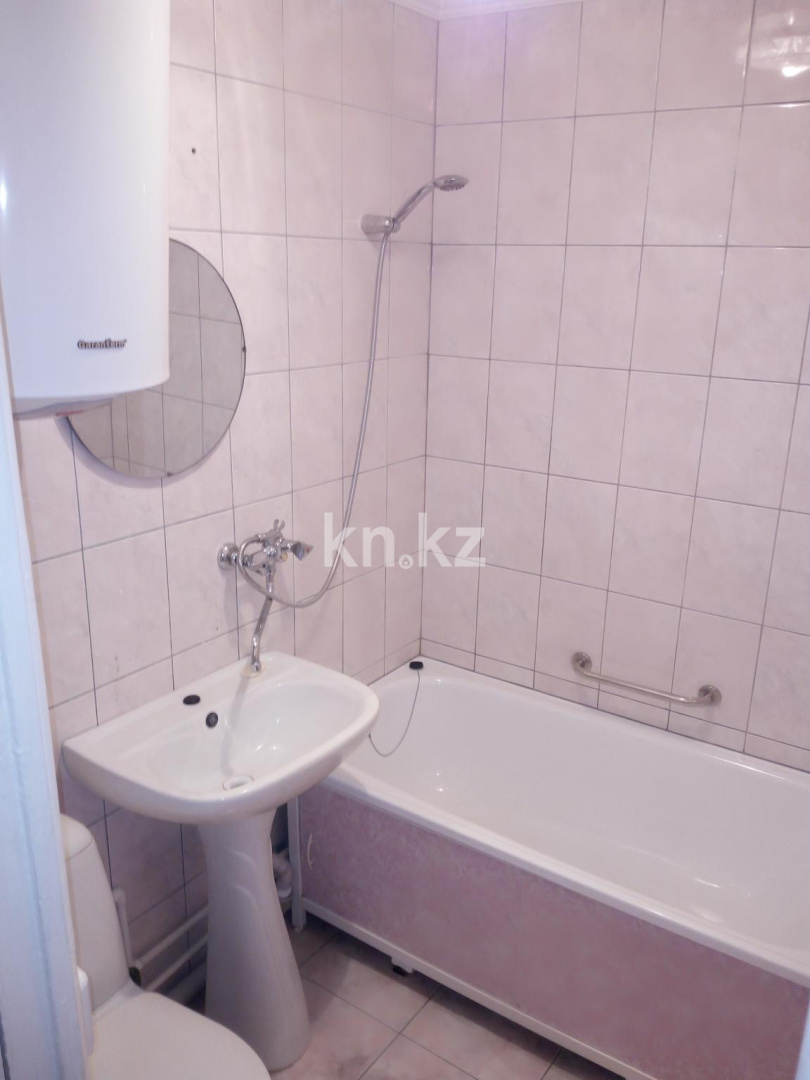 Аренда 1-комнатной квартиры посуточно, 32 м², ул. Гоголя, дом  53 - Аренда  однокомнатных квартир посуточно в Караганде с фото фото 9 из 11