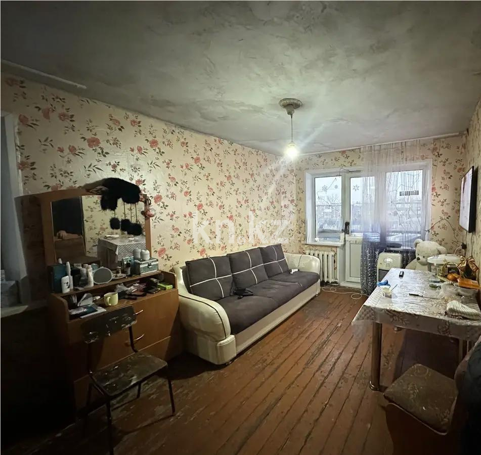Продажа 1-комнатной квартиры, 31 м², мкр-н 12, дом  49 - Продажа  однокомнатных квартир в Караганде с фото фото 1 из 4