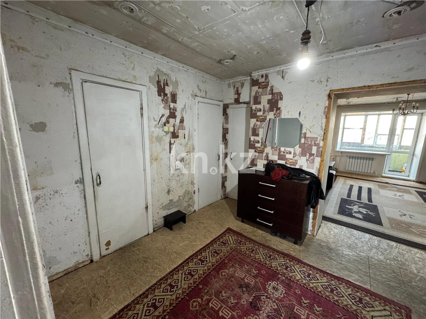 Продажа 3-комнатной квартиры, 59 м², мкр-н 23 - Продажа квартир в Караганде фото 14 из 19