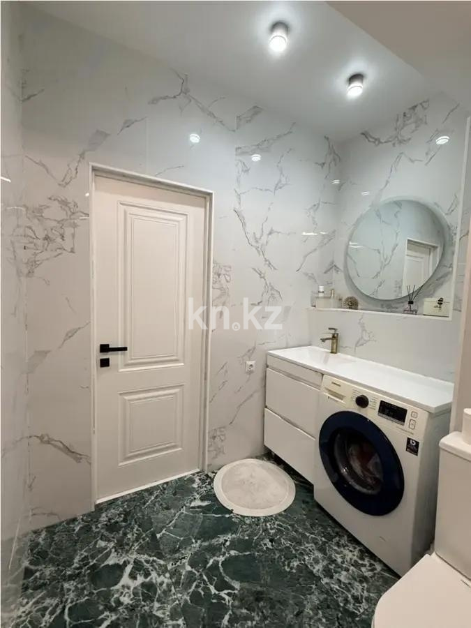 Продажа 2-комнатной квартиры, 67.6 м² в Алматы - фото 4