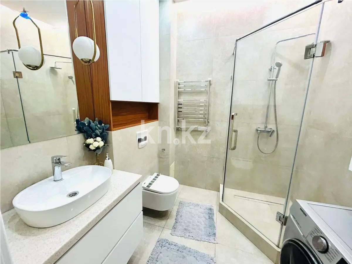 Продажа 2-комнатной квартиры, 75 м² в Алматы - фото 4