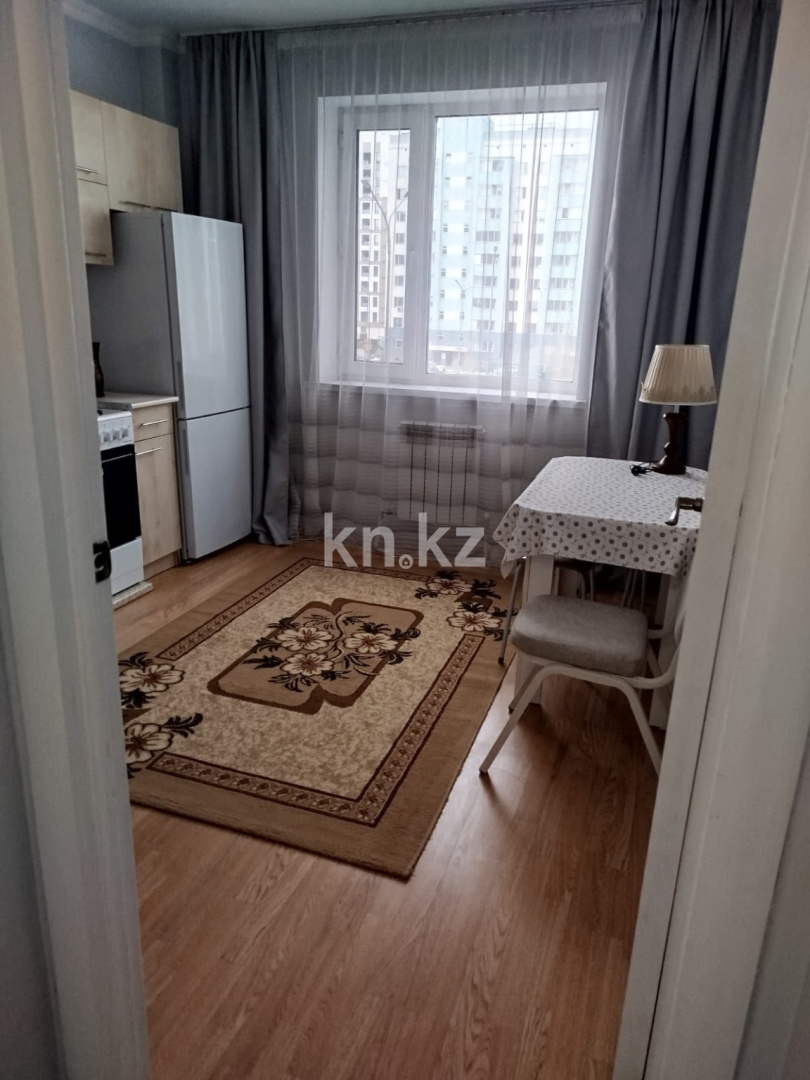 Аренда 1-комнатной квартиры, 42 м² - Аренда однокомнатных квартир помесячно в Казахстане - страница 3 фото 2 из 11