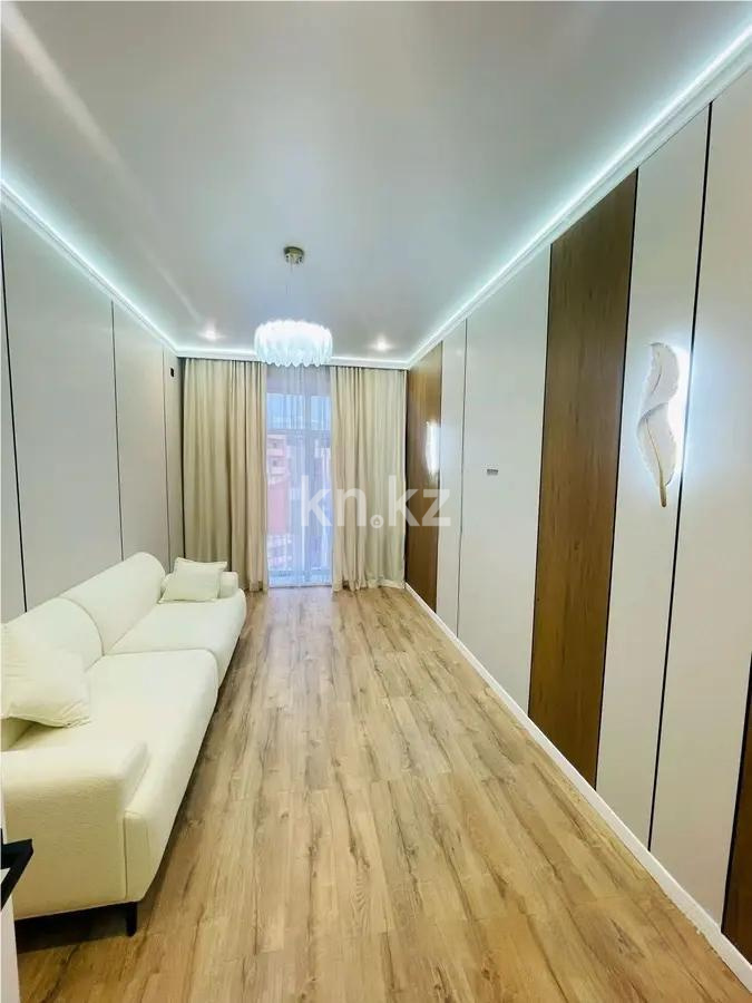 Продажа 2-комнатной квартиры, 58 м², ул. Айтматова, дом  62 - Продажа квартир в Астане фото 1 из 4