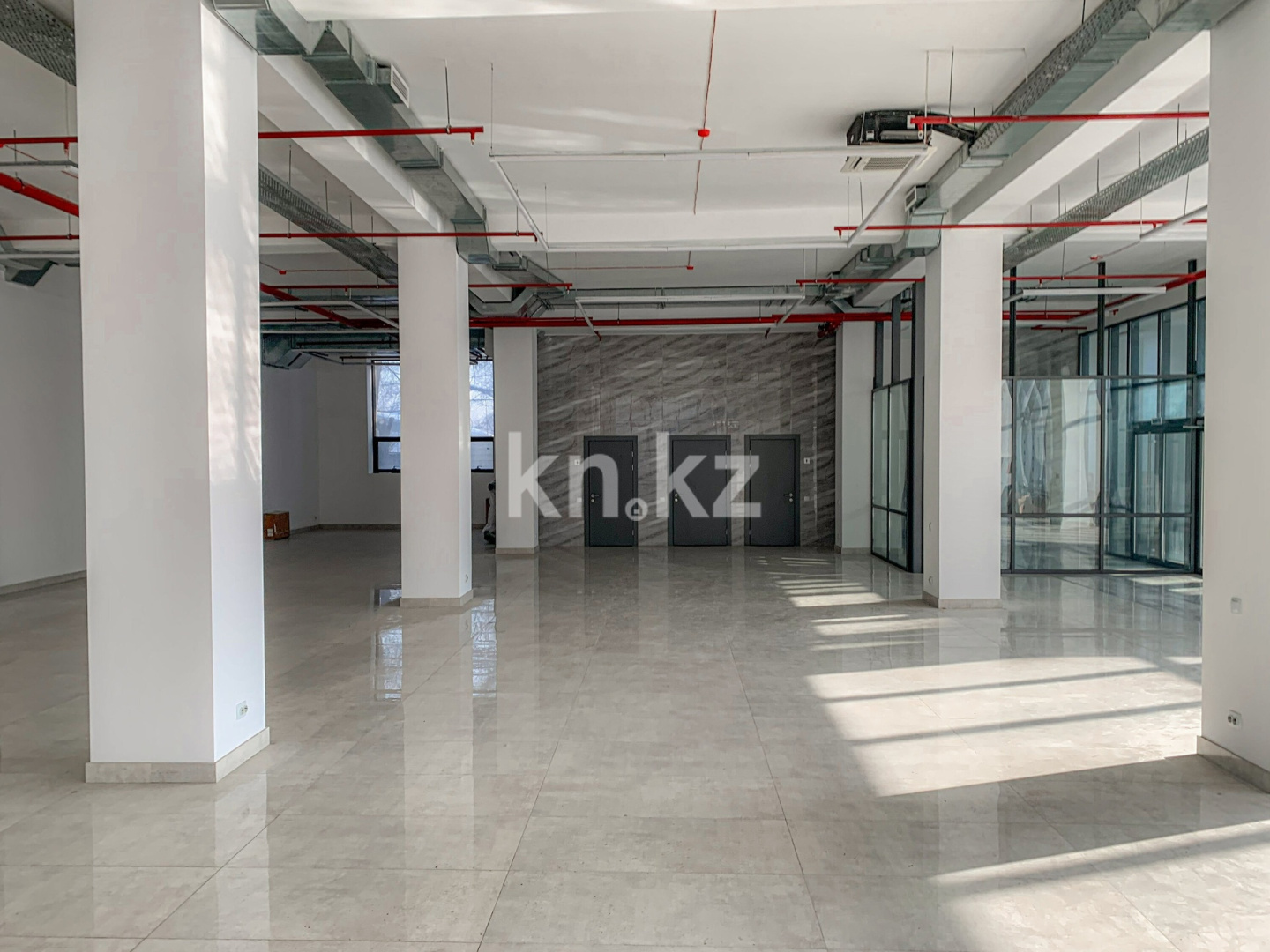 Аренда , пр. Назарбаева, дом  28/3 - Аренда офисных и торговых помещений в Алматы фото 3 из 6