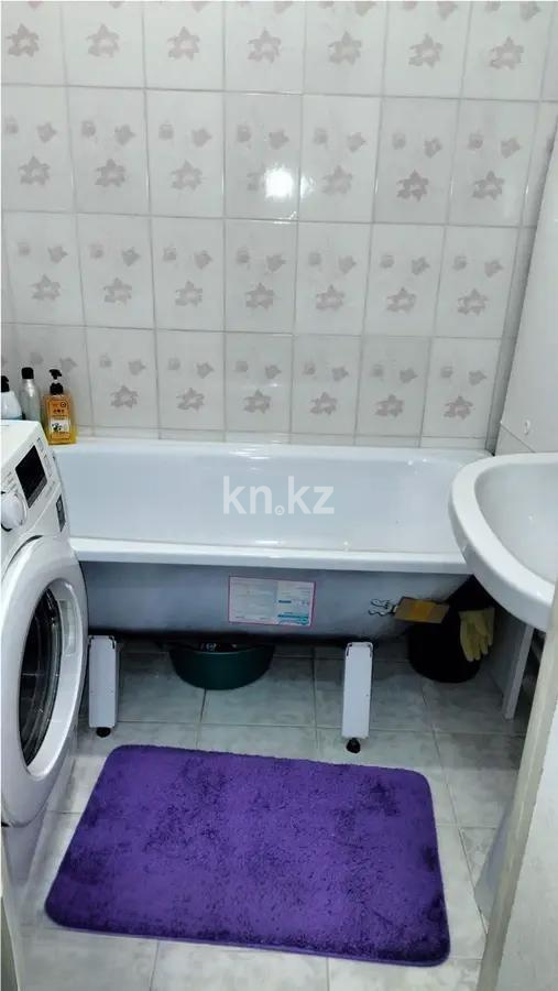 Продажа 1-комнатной квартиры, 35 м², 15 мкр., дом  26/3 - Продажа  однокомнатных квартир в Караганде с фото фото 4 из 5